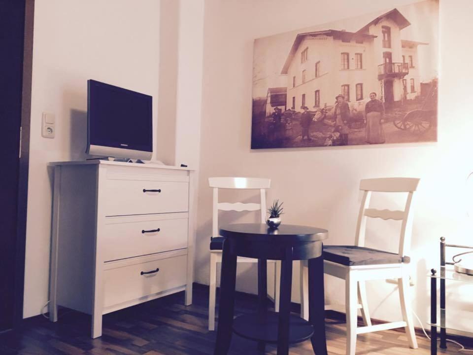 Dorfschaenke Deggendorf Hotel & Apartmenthaus & Biergarten, E-Bike-Verleih Kostenlos Bagian luar foto