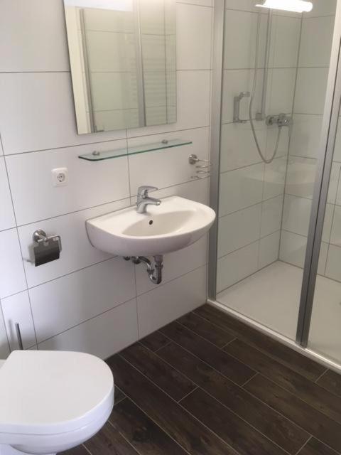 Dorfschaenke Deggendorf Hotel & Apartmenthaus & Biergarten, E-Bike-Verleih Kostenlos Ruang foto